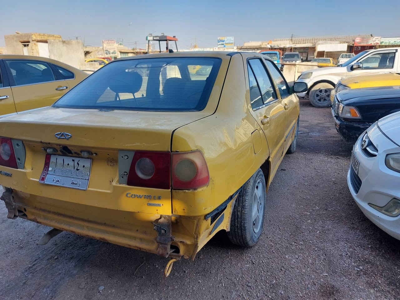 شيري كوين موديل 13 مكينه وكير شرط والباقي شوف العين السعر 10 وبيها مجال مكان السياره سماوه رميثه ***********
