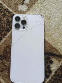 ايفون 12 برو ماكس • ذاكره 128 • ضهر مكسور