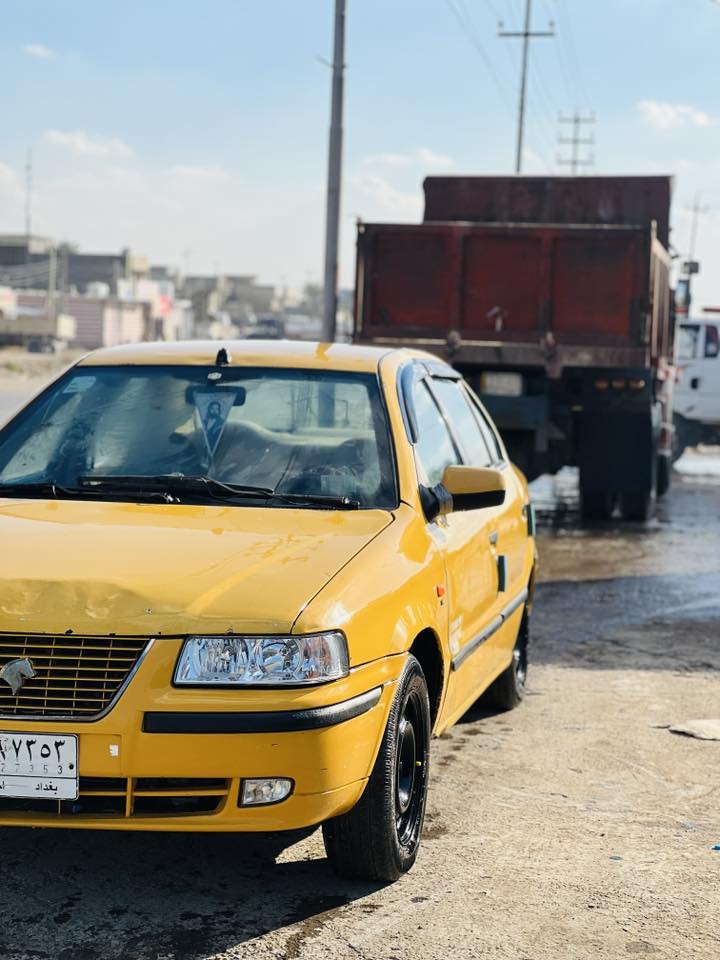 سمند للبيع موديل2011 سيارة حلوة ونضيفة   وابسمي وصدره جديد كله امامي وخلفي محرك تبخير فقط وكير خير من الله سعر 30 وبيها مجال ***********
