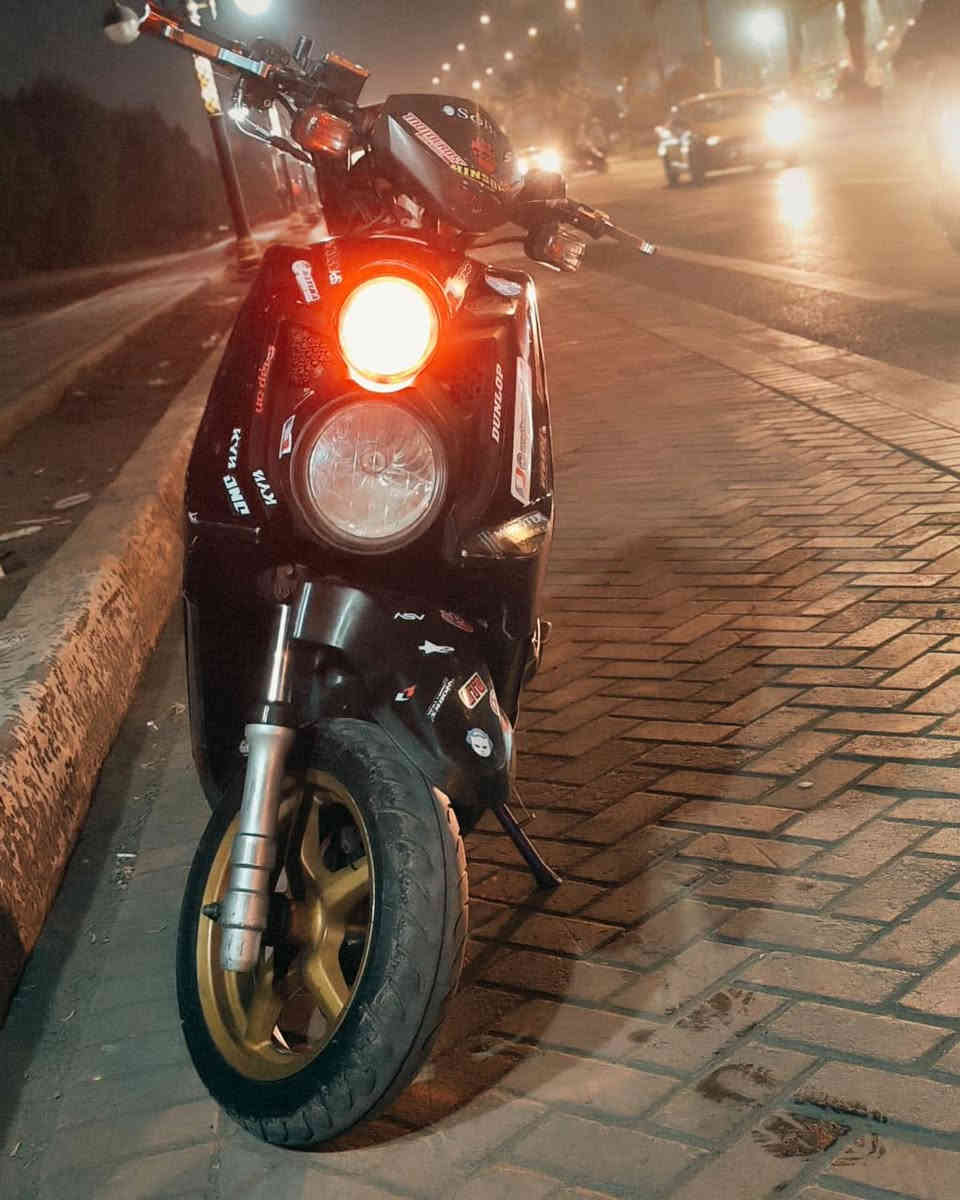 السلام عليكم درجه سكنس جيلي البيع كفرات كلهن رقم واحد اكلج امامي رياضي خلفي رياضي شلعه معدل مكاني مدينه صدر رقم موبايل ***********
