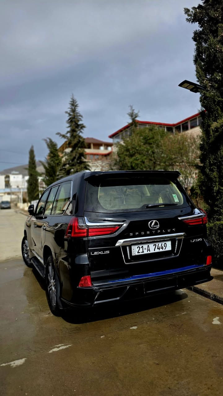 موديل 2017 العنوان السليمانيه السعر  بها مجال ماشيه 124,000 كيلو متر حقيقي كفالهنف
*********** 
السعر 615 وبيها مجال
