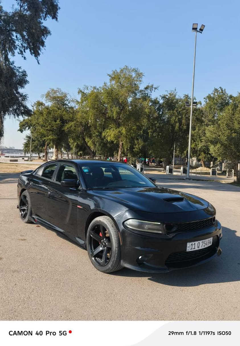 سلام عليكم جارجر مديل 2019 سياره جديده وجاهزه سعر 185مكاني بغداد البلديات رقم ***********
