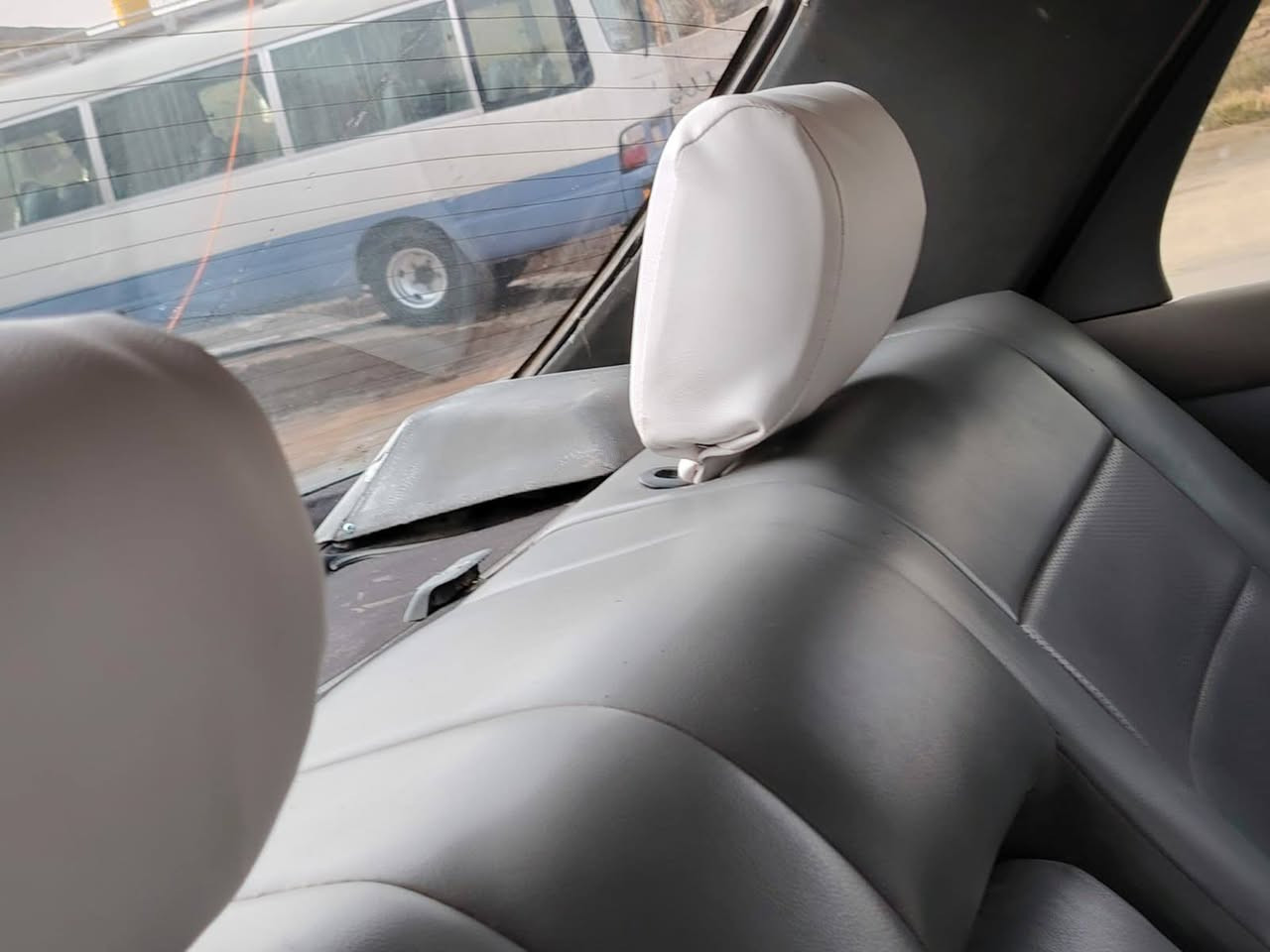 سلام سياره للبيع مرسيدس موديل 89 رقم بغداد مكفولة كفالة عامة من كلشي السيارة المكينة بلادية ما محور السيارة نضيف كلشي االسعر 55 وبيعة مجال التفاصيل أكثر دك علي علة الرقم التلفون ***********
