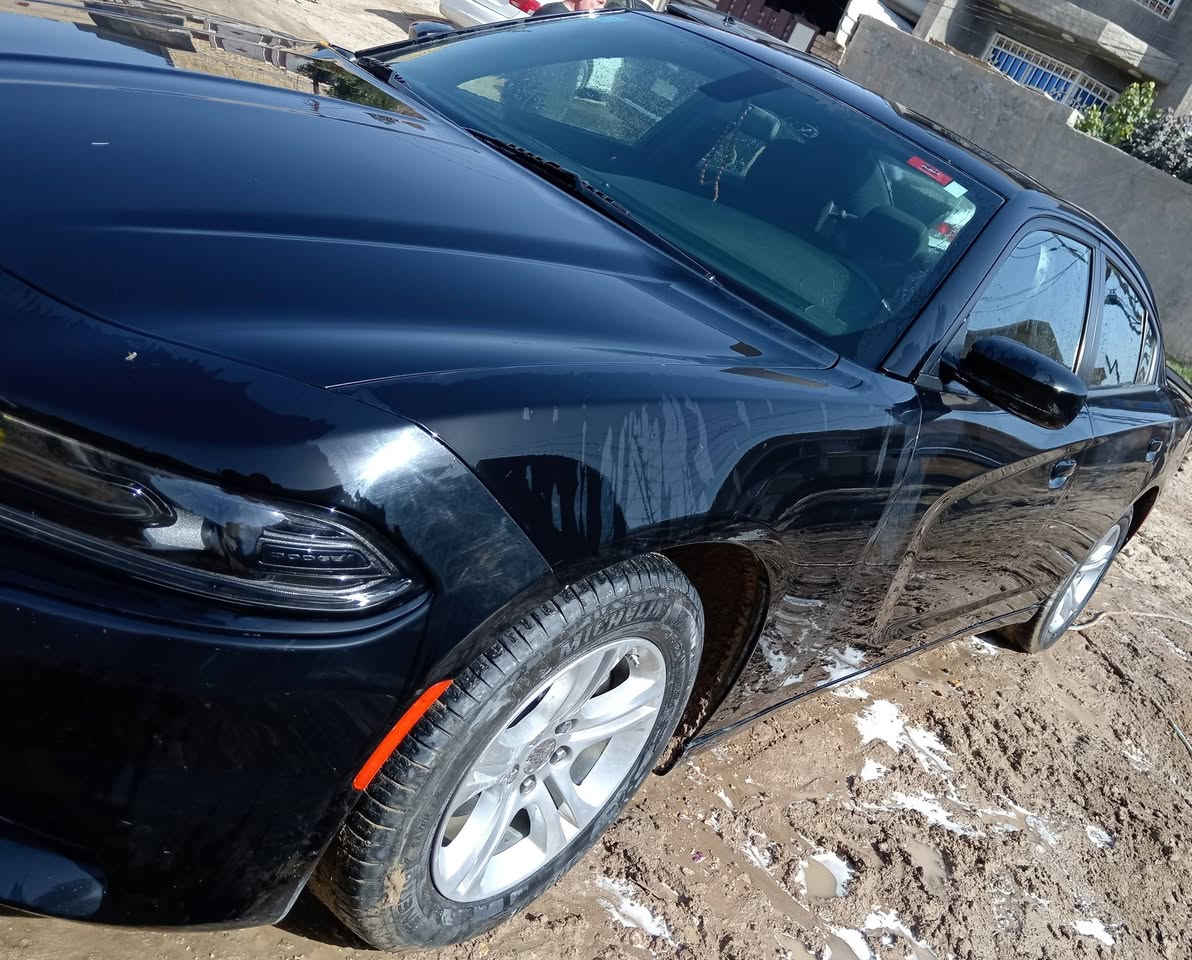 السلام عليكم
جارجر مديل ٢٠٢٢ اصل
لون اسود
وارد امريكي
مواصفات SXT
السياره بصمه تشغيل عن بعد كشن كهرباء
حادثه جاملغ تبديل نفس اللون بدون الداخل وحالياً بيه ضرر بنفس الجاملغ موضح في الصور
ماشيه السياره 34 الف ميل
رقم بغداد
سعر السياره 220 💵💲 
مكان السياره بابل
للاستفسار رقم الهاتف ***********
