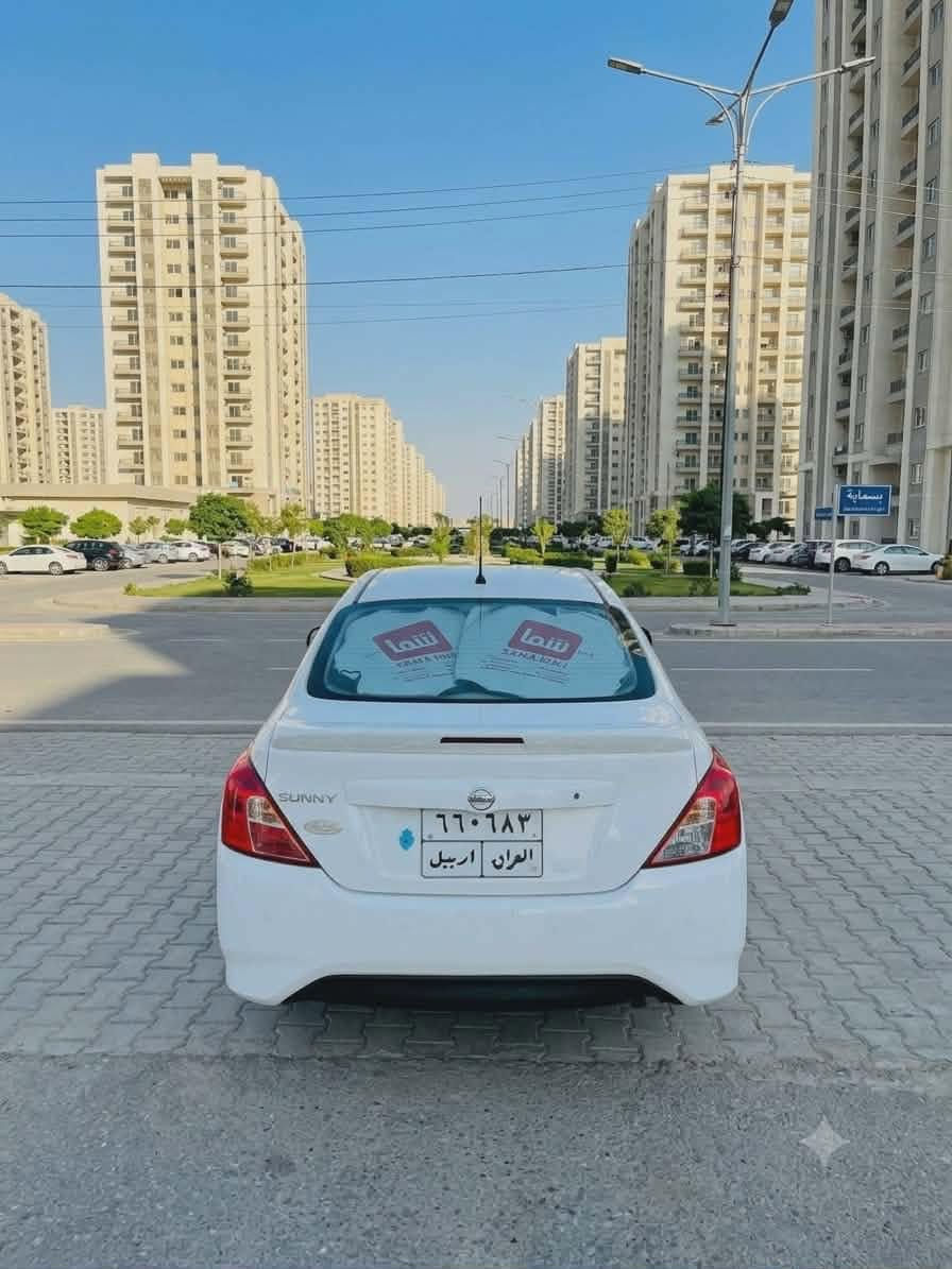السلام عليكم 
نيسان سني (هندي ام البليته الزركة )
موديل 2021 مكفوله كفاله عامه ع وضع 
الشركه تخم تاير صدر مامي خلفي كله جديد ماشيه 61الف حقيقي تحكم ستيرن
جام كهربائي سبايدر شباك نيكل حساسات
مكينه كير مامفتوحات ع وضع شركه سياره جديده السعر 103وبيه مجال حك جيه شي بصيط 
***********
مكاني بغداد
