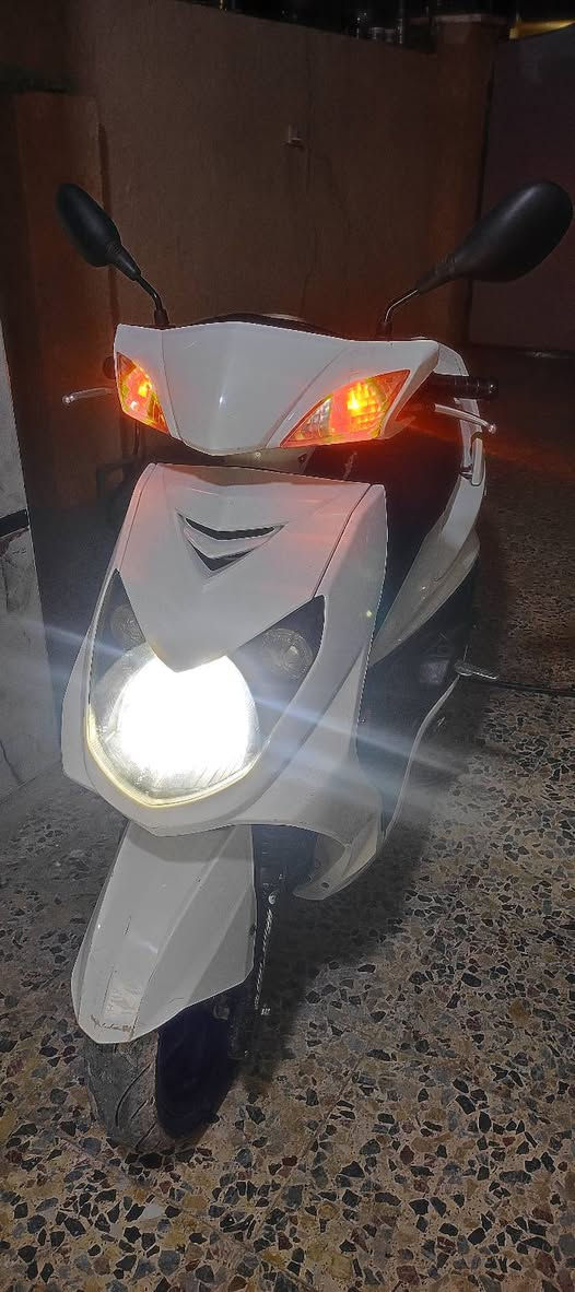 سلام عليكم دراجه سكنس فحل تفاصيل داخل فيديو مكان الحسنيه راشديه رقم *********** سعر 750
