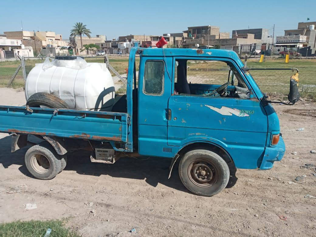كيا بنكوا 95 كفاله عامه كير ومحرك كفاله شاصي ورقم شاصي واضح رقم الانبار تخم تاير جديد سنوية لل28 
سعر 44 وبيه مجال مكان سيارة بغداد للاستفسار اتصال ***********
