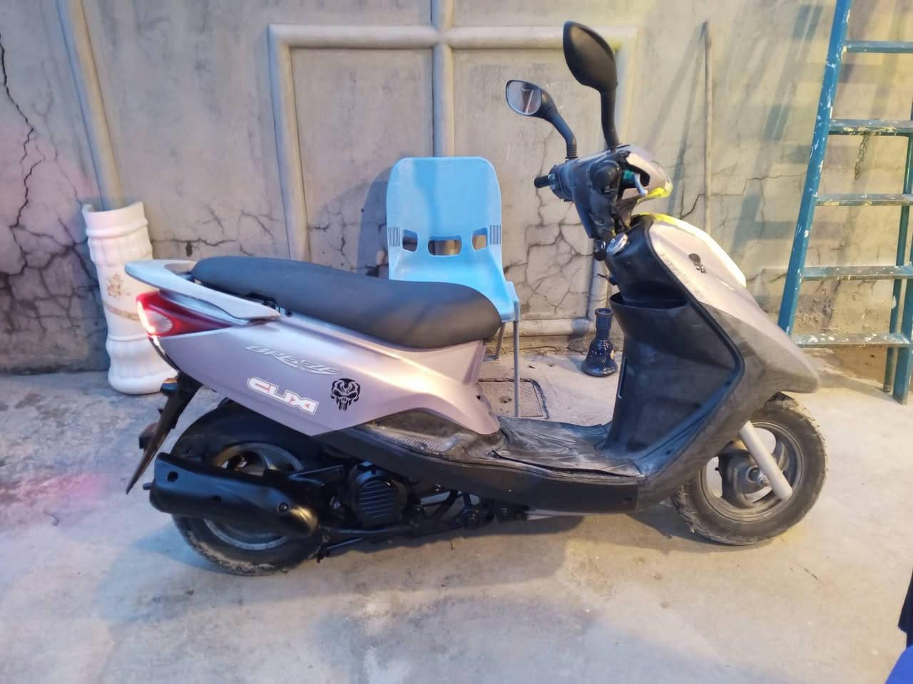 دراجه بريز مكينه لاتنقيص ولا تبخير مكينه جديده ما مفتوحه كله شغاله مكينه ناعمه مكاني ابو غريب زيتون تواصل عل واتساب عل ماسنجر موجود سعر 650بيه مجال 
***********
