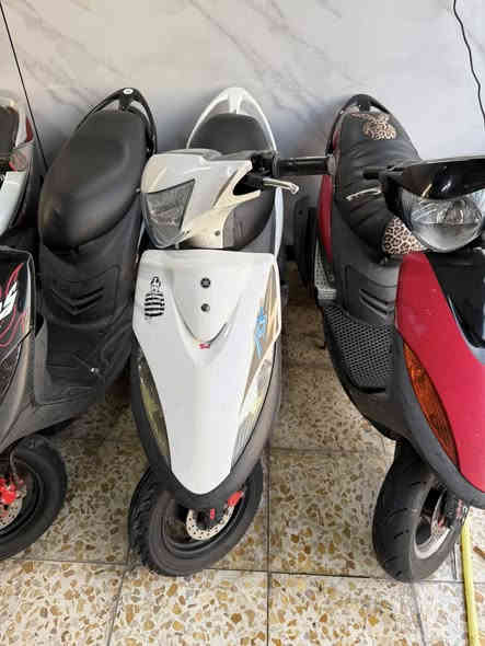 معرض الواثق لتجارة الدراجات النارية 

متوفر جميع انواع الدراجات النارية 
بيع بلنقد والتقسيط المريح لحاملي ماستر كارت الرافدين 

مدني ، متقاعد ، عسكري . فقط 

للاستفسار اتصل وتدلل 

متوفر ياماها ماكس عدلة قسطها بشهر 82 الف فقط لمدة 18 شهر 

متوفر ياماها بريز بقسط شهري 82 الف فقط 
متوفر ياماها بغبغاء بقسط شهري 82 الف فقط 
متوفر ياماها سكنس فحل بقسط شهري 93 الف 
متوفر ياماها ثعلب جييتي ار بقسط شهري 93 الف 
متوفر ياماها ثعلب كابريتر بقسط شهري 71 الف 

العنوان بغداد شارع فلسطين الضلال قرب صندوق الاسكان 

للاستفسار اتصل وتدلل 
***********
***********
