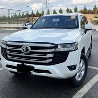Toyota land cruiser 2025 سفری شەریکەی جیهان   تەنیا 2 هەزار کیلۆمەتر ڕ...