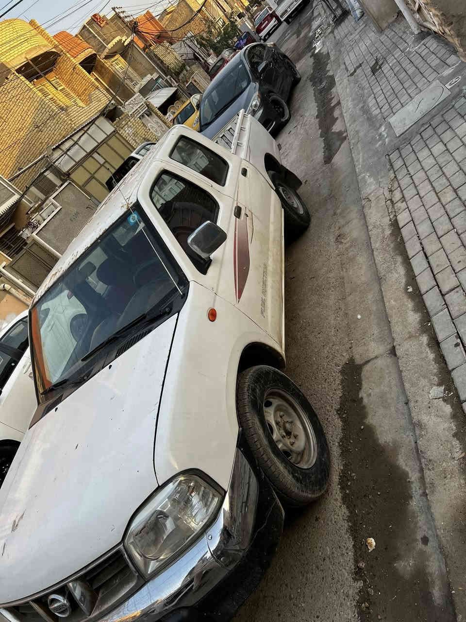 سلام عليكم نيسان موديل 2008 لبيع مكانها بغداد الشعب كير مكينه لغود شواطي مكفولة السعر شدة بي مجال حك جية 
***********
