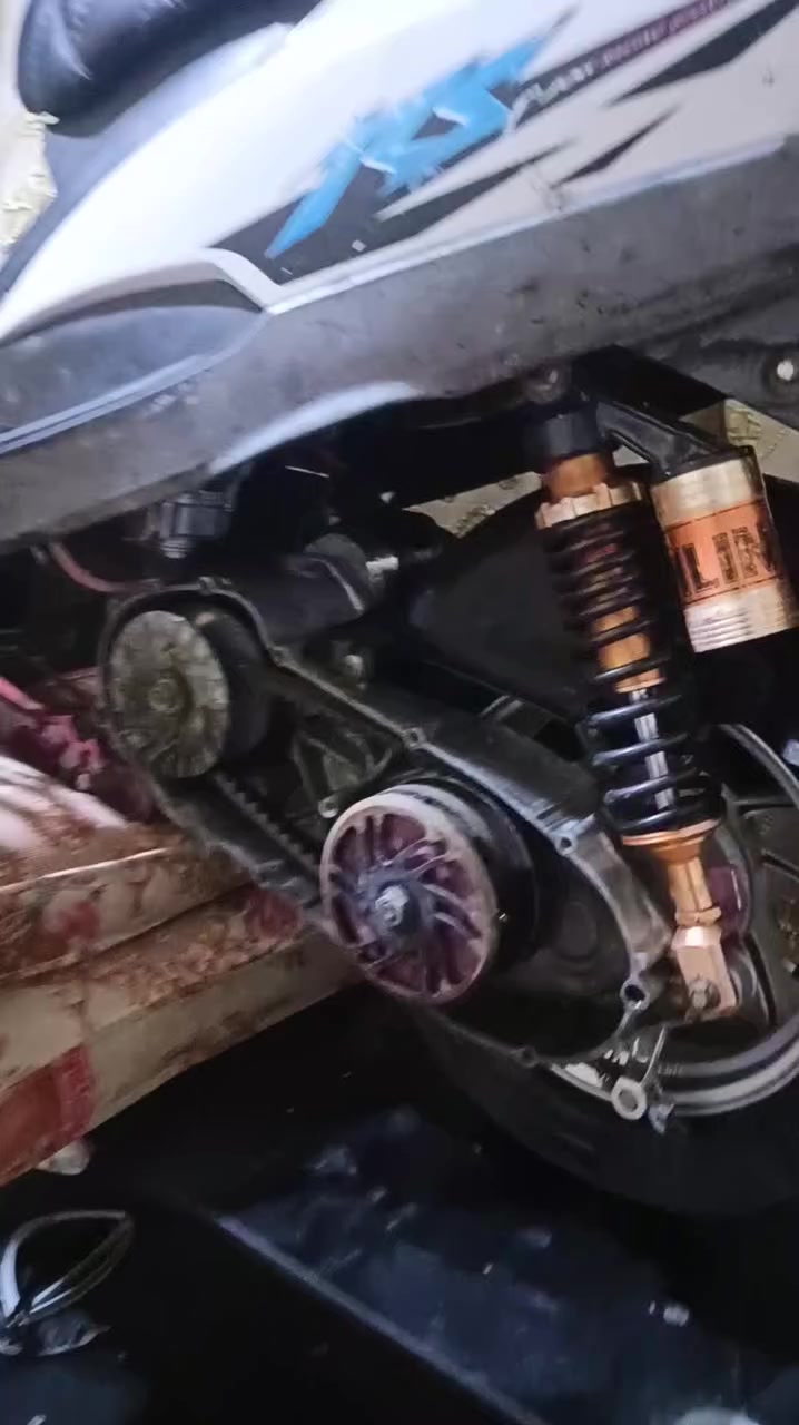 ايراني للبيع أوراق موديل 23
***********
