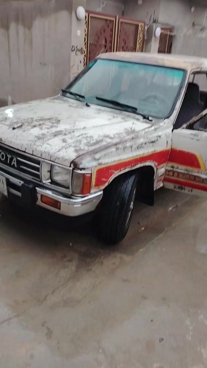 بيكم تيوتا ٨٨ بلادي مكفوله من الدعم فقط بيها جراد موضح بالصور
كير محرك شاصي مكفول سنويه /2028 الشرعي بالفلوجه /الكرمه 
سعر ٤٧ وبيها مجال /مكان سياره الموصل


**إذا كنت صاحب هذا الإعلان وتريد حذفه لأي سبب، رجاءا أرسل رسالة إلى الدعم الفني**