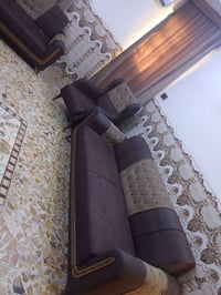 كنبة • منطقة المخابرات • قابل تفاوض