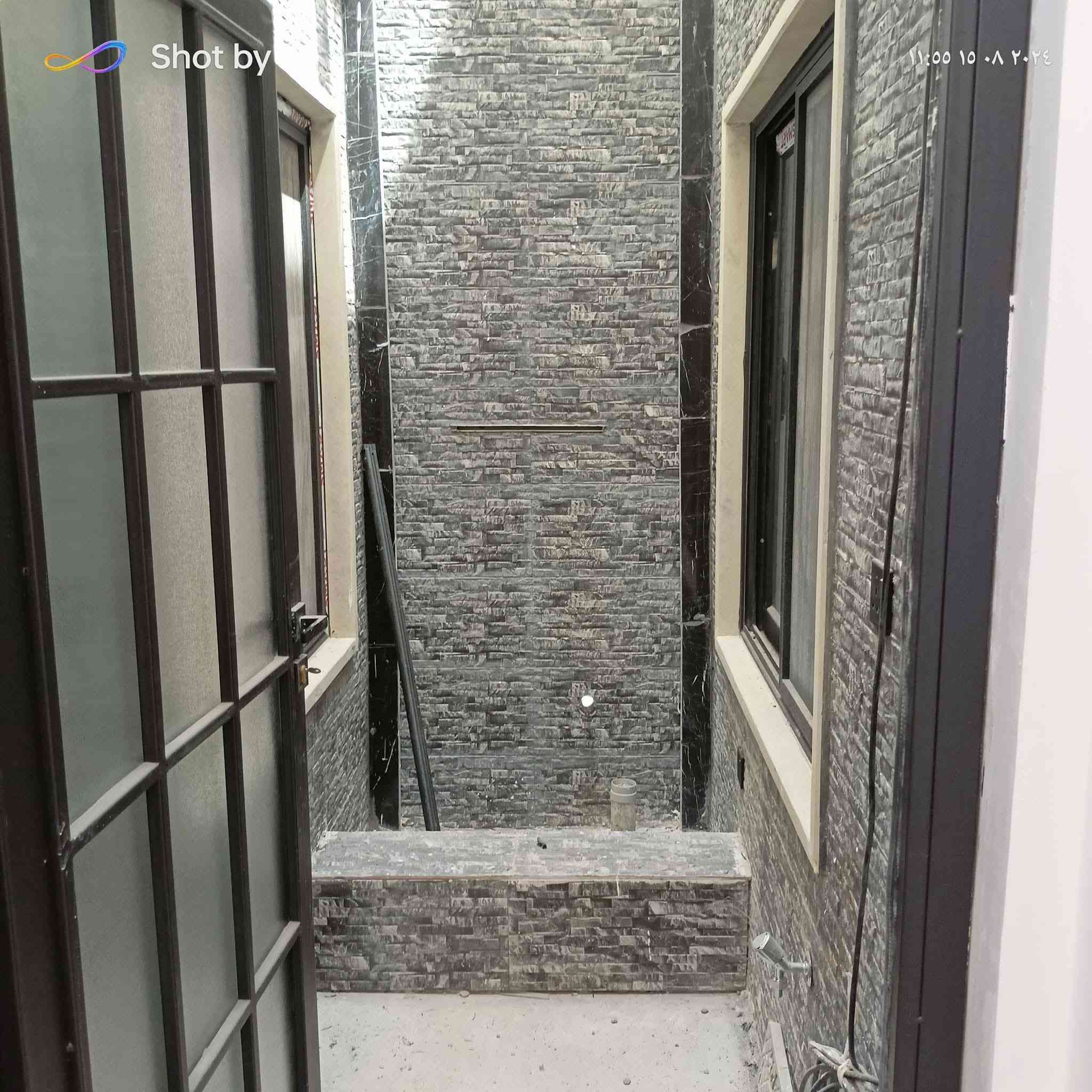 دار ركن للبيع في حي ملايين الاولى قرب معمل الأخشاب
مساحه الدار 155م واجهه 9
يحتوي الدار 
علئ 5 غرف نوم ومطبخ وصحيات واستقبال وهول 
صنف الدار زراعي حق تصرف 
لمعرفه السعر أكتب تم 
أو مراجعه مكتب مدخل حي الملايين اولى مكتب أرض التميز للبناء والعقار اي استفسار يرجى مراسلة الصفحة او الاتصال ع الارقام المذكورة⬇️⬇️
***********
***********
