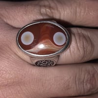 ياالله السلام عليكم قطعه نادرة من السليماني الاحمر سعرها عل خاص مكاني ...