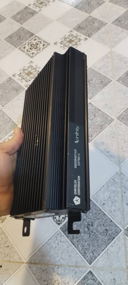 غراض جيب 6 سلندر 2001 بسعر جدآ مناسب 
كاردن امامي يراد لاستيك فقط 40 الف
ابلفاير مضخم صوت مال كصه 40 الف
اويل بم شرط الشغل 25 الف
خطرة كير مع البوري 20 الف
كرنك جيب شخاطه شرط جديد 50 الف
دكشن حار جيب شخاطه 30الف
ترايش لاستيك جام مفتوحه من كصه 60 الف
قاعدة باتري بلاديه غلاف بلادي 20 الف
فلنجات خلفيه نص عمر تفصيخ 30 الف
هوك سحب خلفي 25 الف
حاضن راديتر 15 الف
بطانة بنيد 25 الف
ترباين كير شرط الشغل  60 الف
مكاين جام امامي زوج 30 الف 
مجاول حاويه شرط الشغل 75 الف
رباطات خلفيه قامات حاويه بوش بلاد 75 الف
يوجد توصيل  كل المحافظات


**إذا كنت صاحب هذا الإعلان وتريد حذفه لأي سبب، رجاءا أرسل رسالة إلى الدعم الفني**