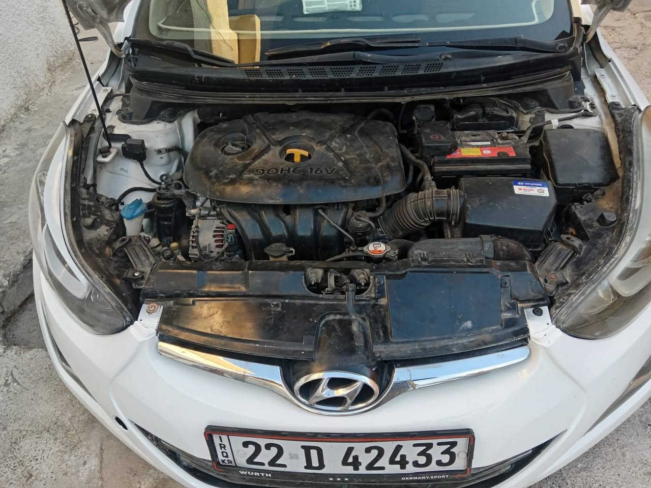 النتره خليجيه موديل 16 مصبوغه حزام المكينه 1800 مكان سياره تاجي السعر 90 وبيه مجال قليل  سياره حلوه مال بيت *********** و *********** بي واساب
