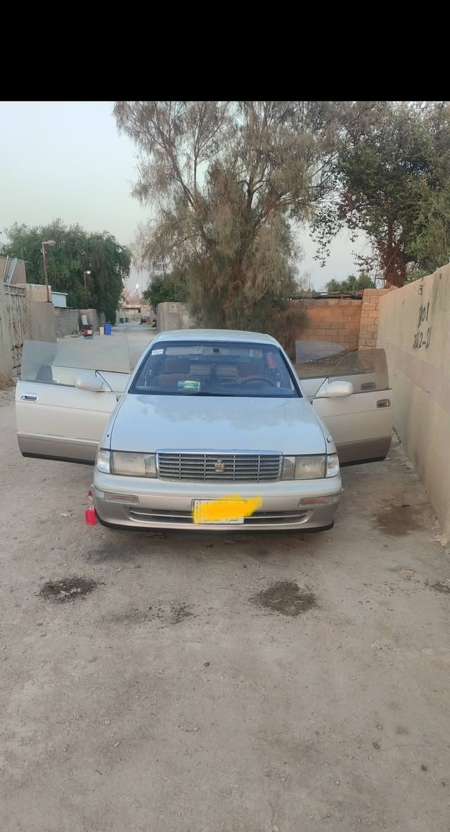 السلام عليكم
سيارة 🚗 بطه للبيع 

محرك وكير وبدي كفاله حدادية تخم تاير لايتات جديده كارتون وكلوبات زنون اصلي واشاير وسكنات جديدات كارتون باتري جديد

شاشة كامرا حساسات 

كهربائيات كلها شغاله ترايك وين ماتريد بأسمي سنويتها لل2028 رقم 📱 بصرة 
سعرها 67 وبيها مجال

مرشوشه عام جماليه اثر جراد وصورها موجوده قبل الرش

للاستفسار على رقم 📱 صاحب السيارة /*********** موجود اتصال ووتساب فقط
