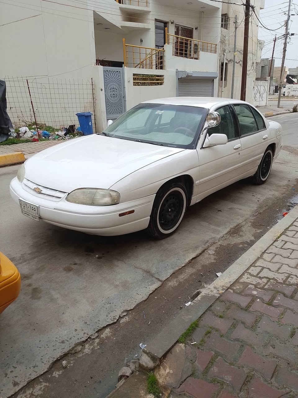 شوفليت لومينا موديل 98 رقم كركوك اليف منتهيا بل 22 كير محرك شرط  تخم نزول جديد مصرفها كلش حلوه بل بانزين صبغ عام لجماليه بدون ضربه شرط تحويل وكاله نواقصها بسيطه ***********واتساب سعر 25 مكاني كركوك حي عسكري
