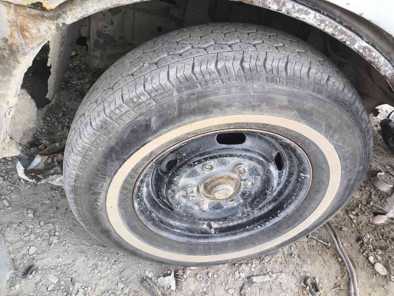 تايرات كيا بستا زوج نضاف نضافتهن 90بالميه وثنين نص عمر سيبايه ام الچف نضيفه وجنطة نضيفه كدام عينك  وبوب كيا بستا مكاني ديالى بعقوبة قرب جامعة ديالى ***********
