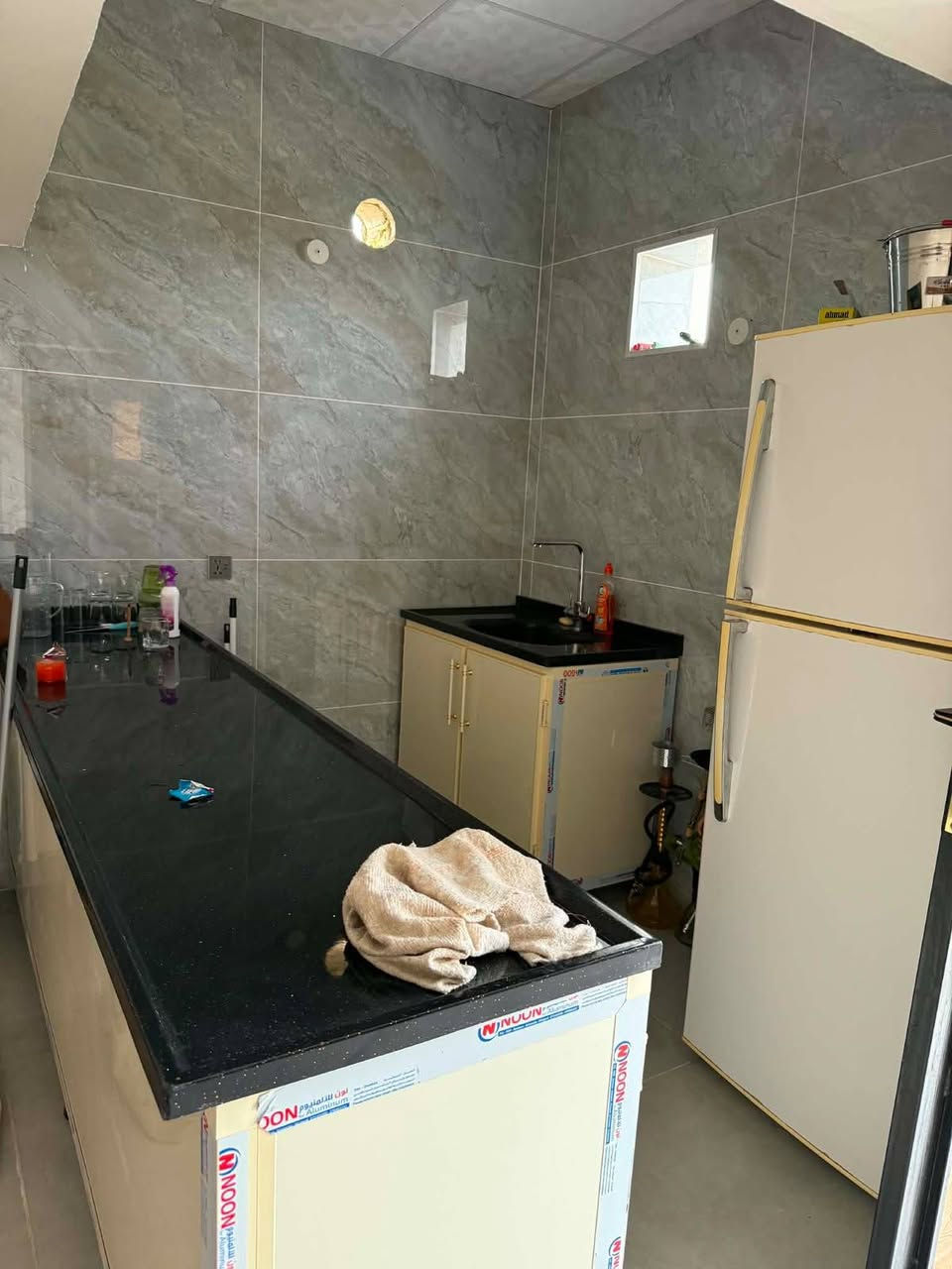 مزرعة_للبيع📍 الموقع: الديوانية طريق الدغارة خلف مطعم واثق زراعي سند 25
📐 المساحة: 500 م²

✅ المزرعة داخل مجمع يضم 10 مزارع مبنية
✅ تبعد عن الشارع الرئيسي مسافة 200 متر (سبيس)
✅ الموقع مميز وهادئ ومناسب للسكن والاستثمار
✅ الكهرباء متوفرة، مع وجود محولة كهرباء على رأس الشارع
✅ مشروع الماء قيد الإنجاز حالياً، ومن المتوقع وصوله خلال فترة قصيرة
________________
للأستسفار مراسلة الصفحة 
أو الاتصال ع الارقام الآتية 
***********
***********
