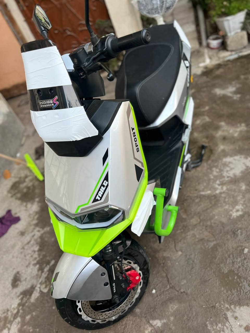 Tailg  الشركه العالميه
رياضي اسمه T73 ومشهور ب بومه
ملف نحاس بقدره 2000 واط
3 نمر 
سرعه حقيقي 80 طياره كلش سريع
اشاير يمين يسار وخلاط رباعي
لايت عالي وناصي  وتاشير

ماطور نظيف وكاعد ومرتب
بصمتين وسويجين ووصل شراء
السعر مليون و100

ويرهم مراوس نزل شعندك والرزق على الله


**إذا كنت صاحب هذا الإعلان وتريد حذفه لأي سبب، رجاءا أرسل رسالة إلى الدعم الفني**
