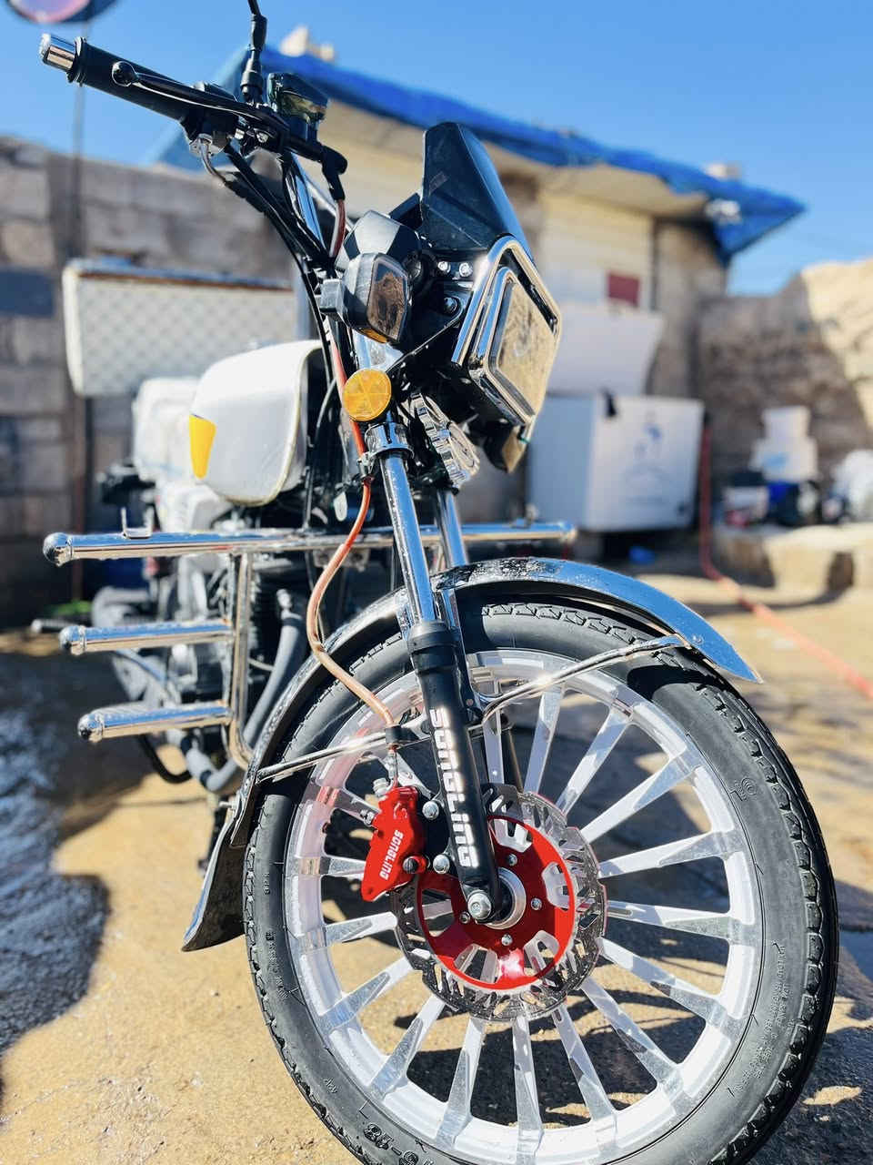 سيفان سونلك ٢٠٢٦مكفول وجاهز وزيرو استعمال شخصي كلشي شغال فول نضافه ٥ كير مكاني ديالى شهربان سعره ٨٥٠ والشراي يدلل اتصلو ع رقم صاحب الدراجه ‭……………………‭٠٧٧١ ٩٦١ ٣٦٤٧‬
