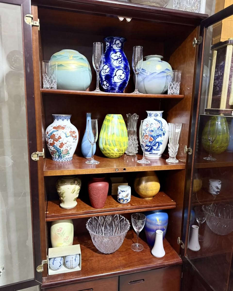 فاترينه
خشب بلوط
باله صناعه ياباني

توجد خدمه توصيل 
للحجز مراسله الصفحه او الاتصال
🌹مدينه ألعاب المدهش مجاور مطعم ابو صفاء تحت جسر العبور المعلق ***********🌺
