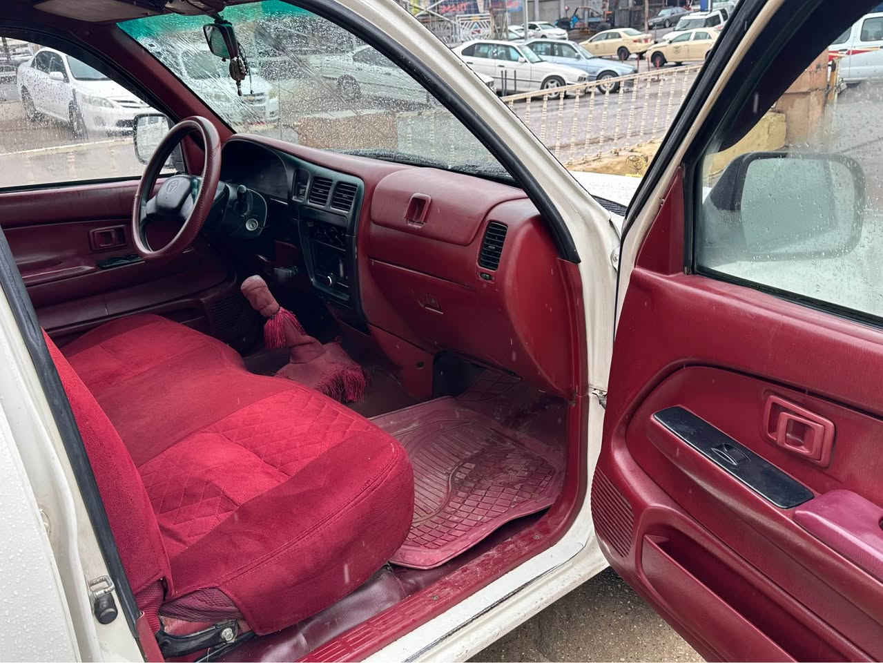 تويوتا ٢٠٠٠. محسن سياره وظع شركه گير محرك شاصى كل ب شرط رقم اربيل  مكان زاخو.  سعر ٩٥ورقه. رقم هاتف ***********. زاخو, دهوك
