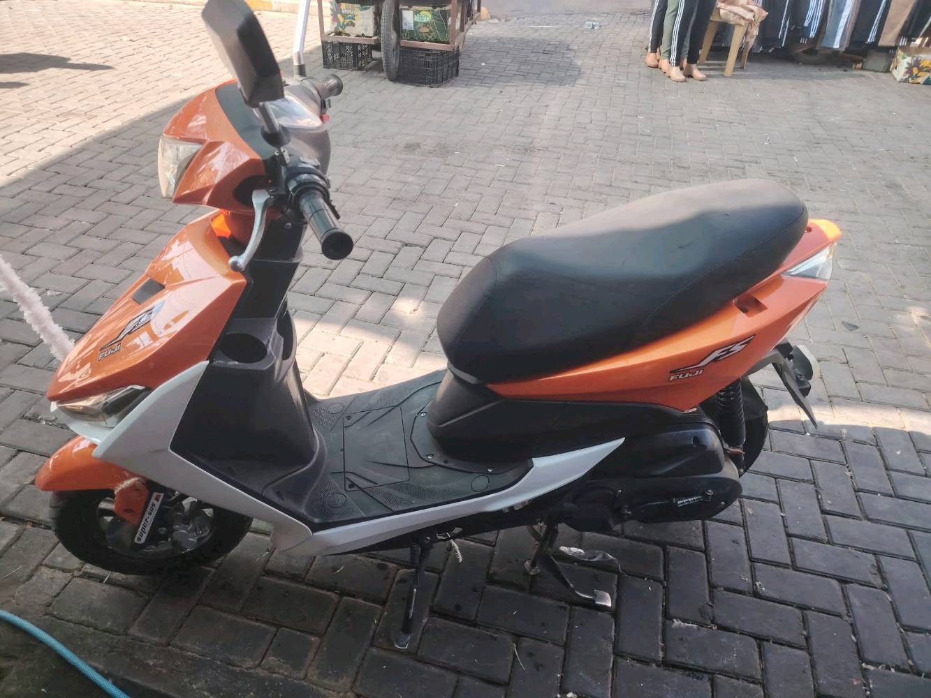 ديالى جلولاء 
ماشي 12الف و قابل للزيادة 