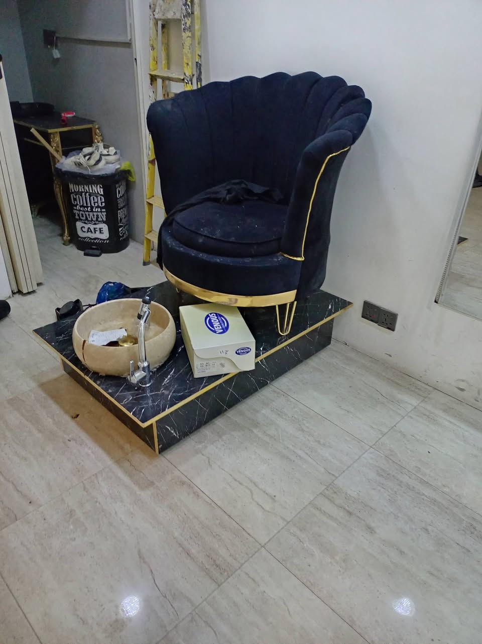 للبيع بغداد *********** عنوان حي الجامعة
