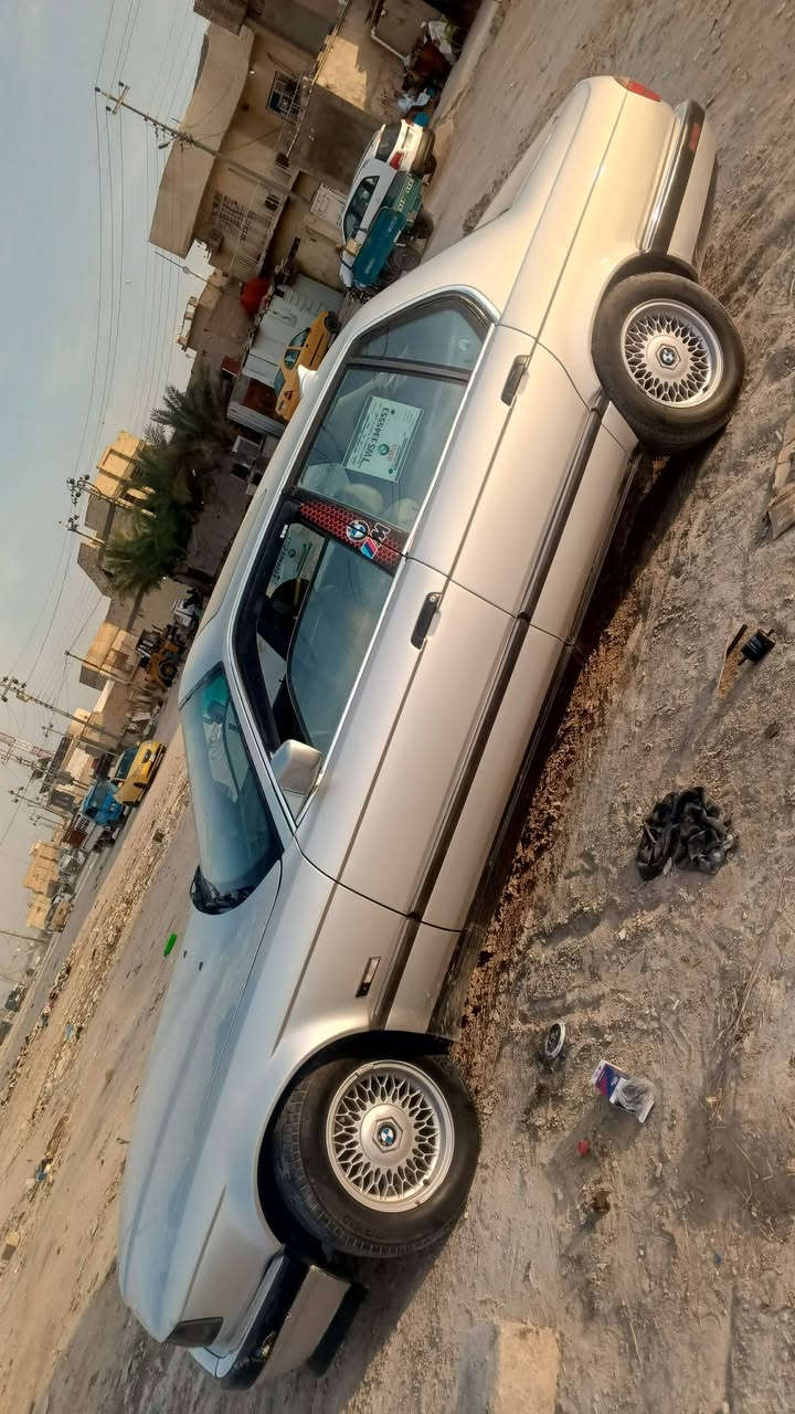 سلام عليكم بيئم 735للبيع مكينه وكير جدد تبريد ثلج صبغ جماليه السعر 50وبيها مجال للاستفسار الاتصال ***********
