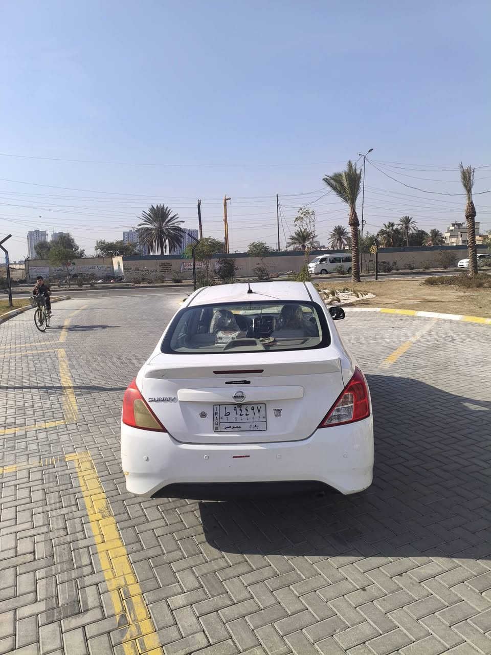 نيسان سني هندي موديل 2019
سياره اب اسمي 
رقم بغداد 
سياره ماشيه 150k 
سونارين موجود بل سياره اطلع عليهن
بيها طخه بل باب الخلفي من جهه السياره 
العنوان بغداد حي الجهاد 
رقم *********** واتساب أو رصيد لايوجد ماسنجر 
سعر 96 وبيها مجال حك الجيه
