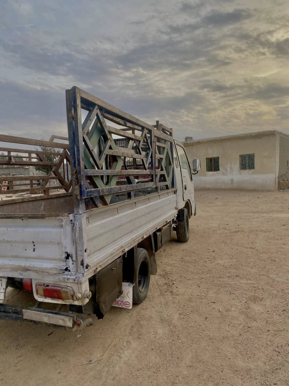 كيا  فنتيرا نضيفا شاصي. رقم شاصي كير مكينا كسن حداديه مكفوله. سياره نضيفا   مكان بصرا زبير   ستفسار ***********
