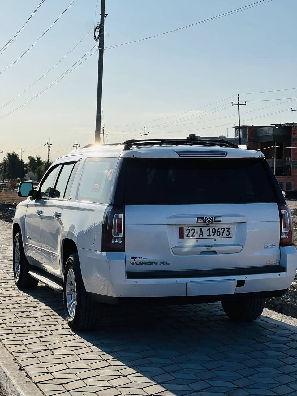 السلام عليكم جمسي يوكن 2019
رقم اربيل تكسي خطها بغداد اربيل مصفر وكامل 
سياره فئه SLT فول مواصفات 
بيها ٣ قطع صبغ بدون دواخل شرط الفحص 
السعر 318  وبيها مجال 
عنوان ديالى بلدروز 
*********** اتصال او واتساب
