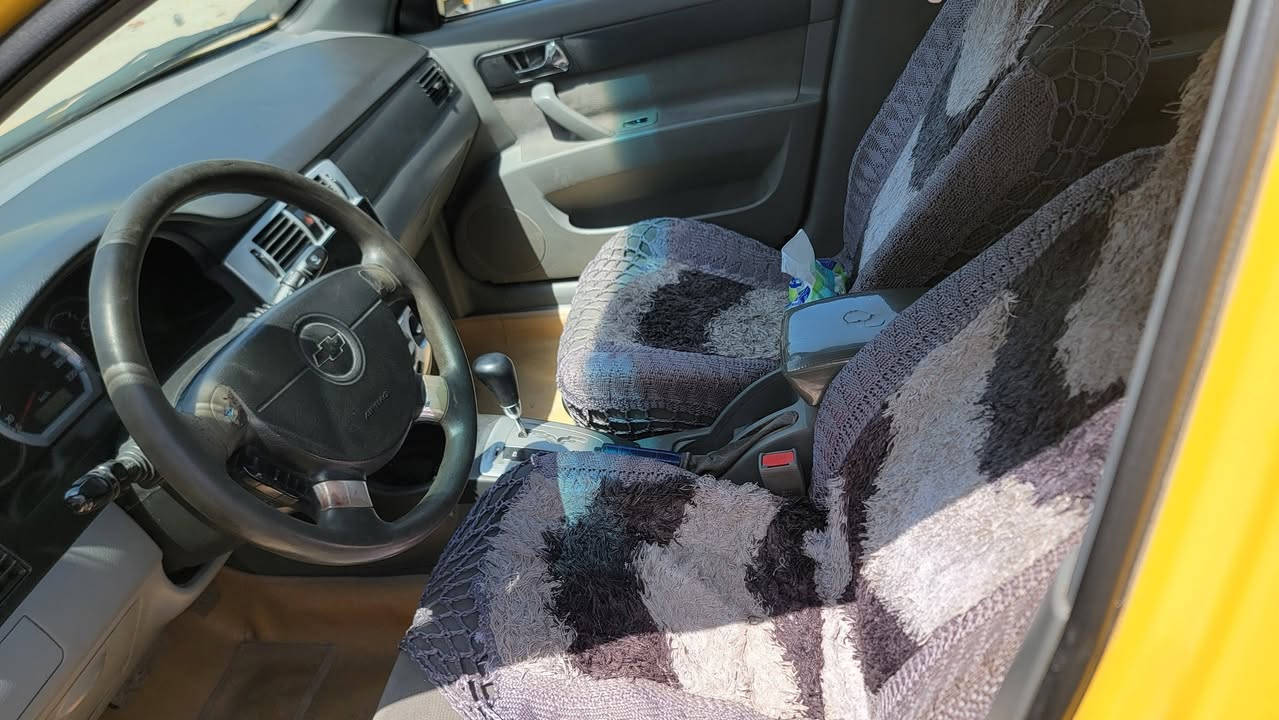 السلام عليكم اوبتره موديل ١٢ وارد خليجي  رقم بابل تحويل مباشر بسمك  كفاله السياره ماعده الباب خلفي صبغ دون أي ضربه سياره ماناقصه اي شي  من كلشي كير ومكينه وحداديه وتبريد كله كفاله  تخم تاير والله متعوب عليه وصارف فلوس ومجهزه مال واحد صدك يشتغل ويريد يعيش بيه  وبالعافيه الياخذه مكاني بالحله حي نادر السعر 59  قفله بدون عمله سياره اتو ماتيك مكينه الجبيره المرغوبه 
***********
