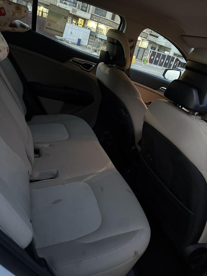 كيا سبورتج ٢٠٢٣ خليجي مكفول فقط رصعة صغيرة بالبنيد
مواصفات شركة الدولية بعدها بالضمان

شاشة جبيرة

٤ انظمة قيادة

شفتات

تدفئة كشن ستيرن

شحن وايرلس

ويل جبير

اشاير بالمري

حساس امامي خلفي

كشنات كهرباء

مكانها بغداد الغزالية

السعر  ٢١٠
***********
