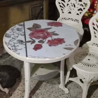 ميز او 3 كراسي قيم واخذ بل يرضي الله07705353096