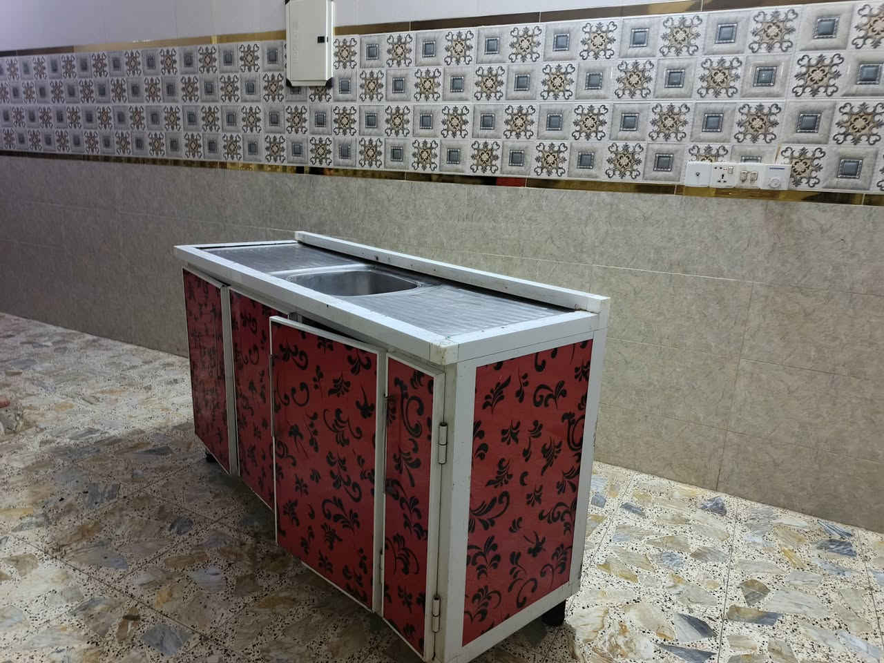 سنك قياس متر و60  للبيع
مدينه الصدر


**إذا كنت صاحب هذا الإعلان وتريد حذفه لأي سبب، رجاءا أرسل رسالة إلى الدعم الفني**