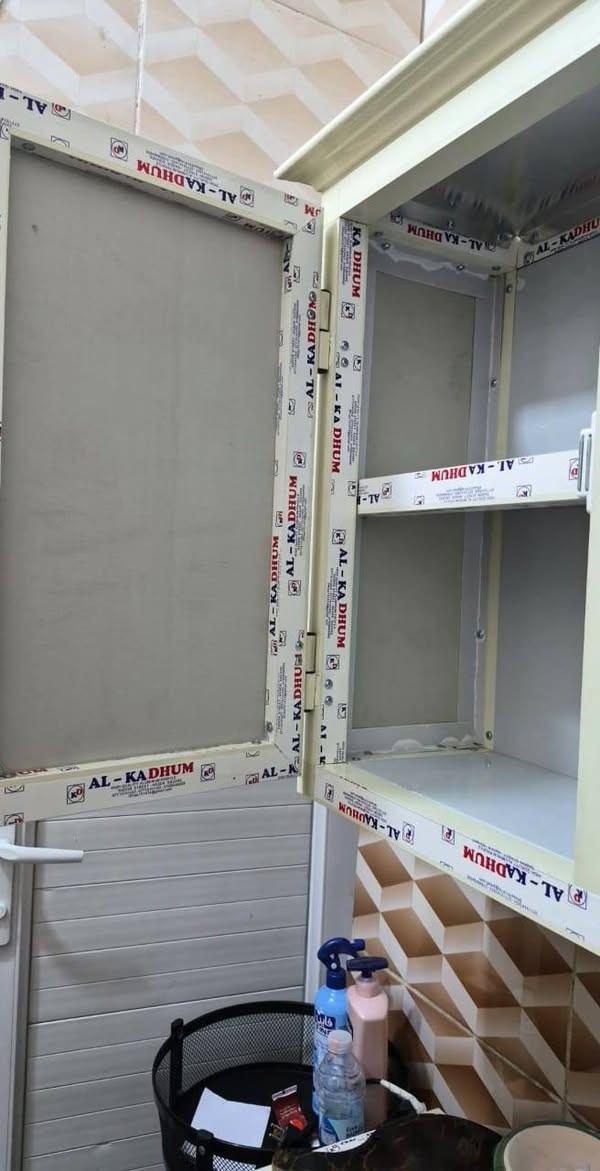 كاونتر  وسنك للبيع نظيف جدا شهداء البياع


**إذا كنت صاحب هذا الإعلان وتريد حذفه لأي سبب، رجاءا أرسل رسالة إلى الدعم الفني**