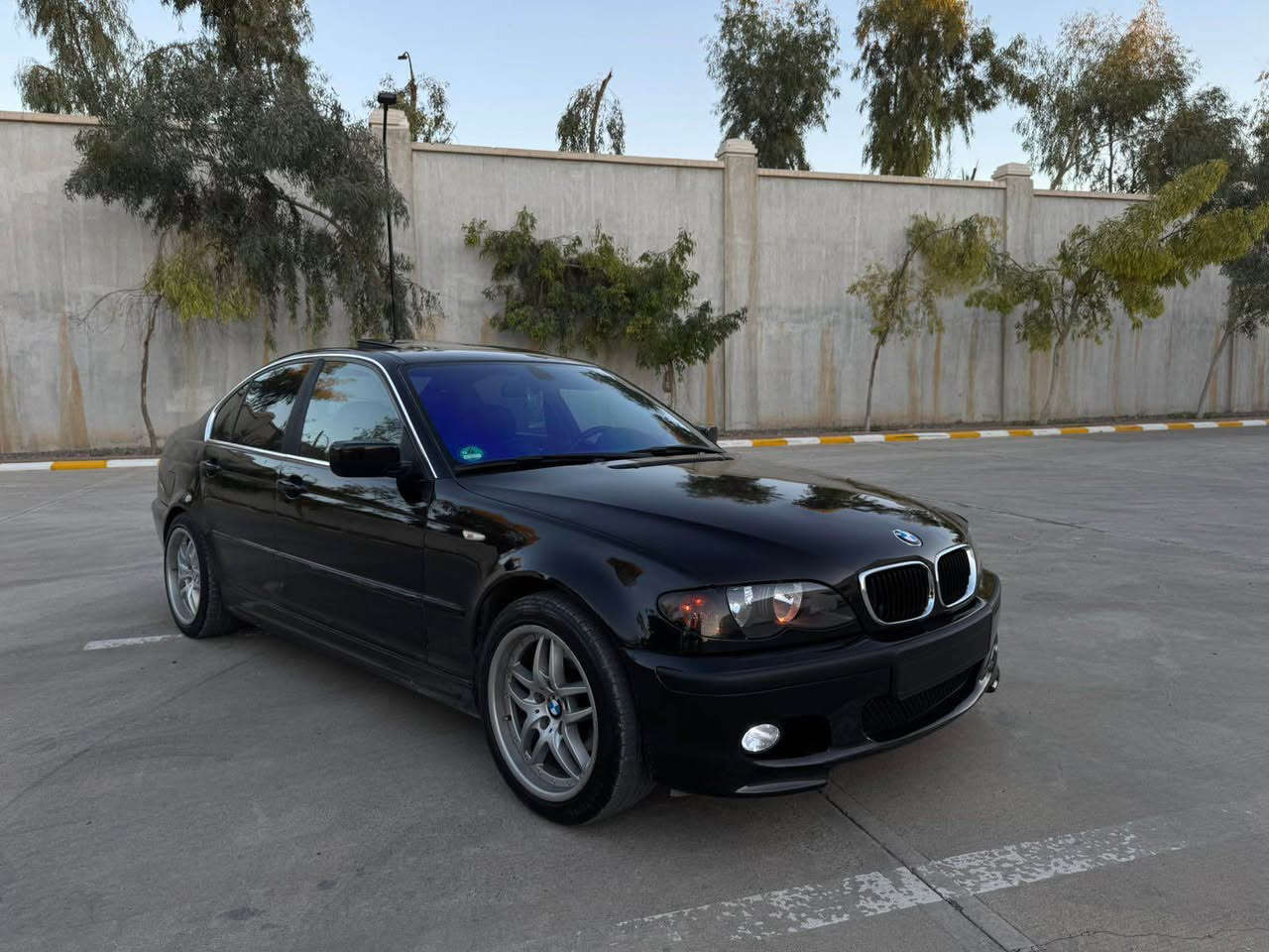 BMW e46
منفيست اصلى
موديل 2004
مكينة 6 بستنى مرغوب
قةپات مواسةفات
گير توماتيك و عادى و سپوت
ئاوينة شةفت 
سلايت  شوشة 
كامل m سبورت 
سالينسة سبورت
ڤوليوم و تحديد سرعة
كوشن هيتر
تبريد سارد و گةرم  مةزبوت
3 پارچة سبوخ لةسةر ساغة
گيرو مكينة و كارةبايات  بةشةرت
نرخى 53 وةرةقةو مجال
*********** أربيل, العراق
