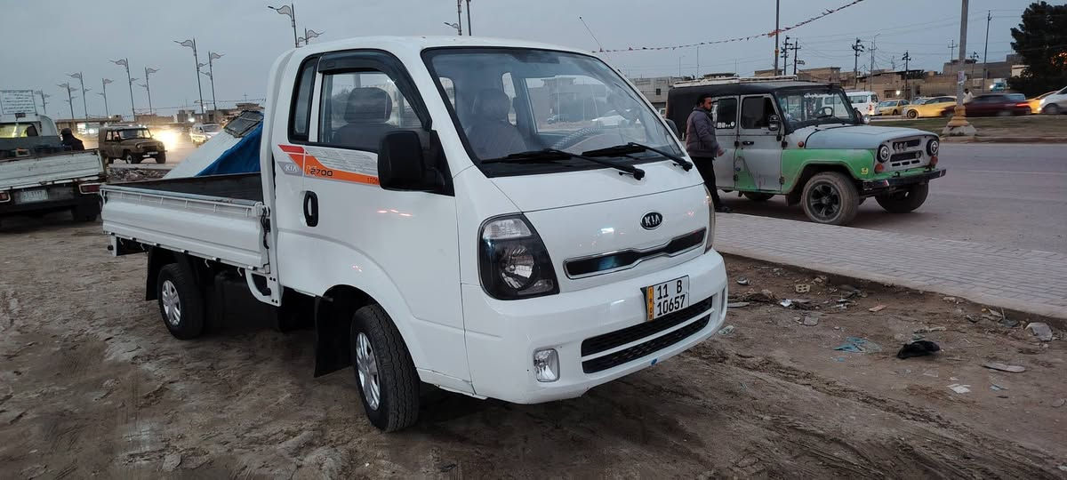 السلام عليكم ورحمة الله وبركاته
٢٠١٣ بغداد انكليزي كفالة عامه محرك كير صدر مكفول صبغ وضربه وتخم تاير وصدر شرط التحويل
السعر ١٠٥ مجال قليل
العنوان بغداد اللطيفية
***********
