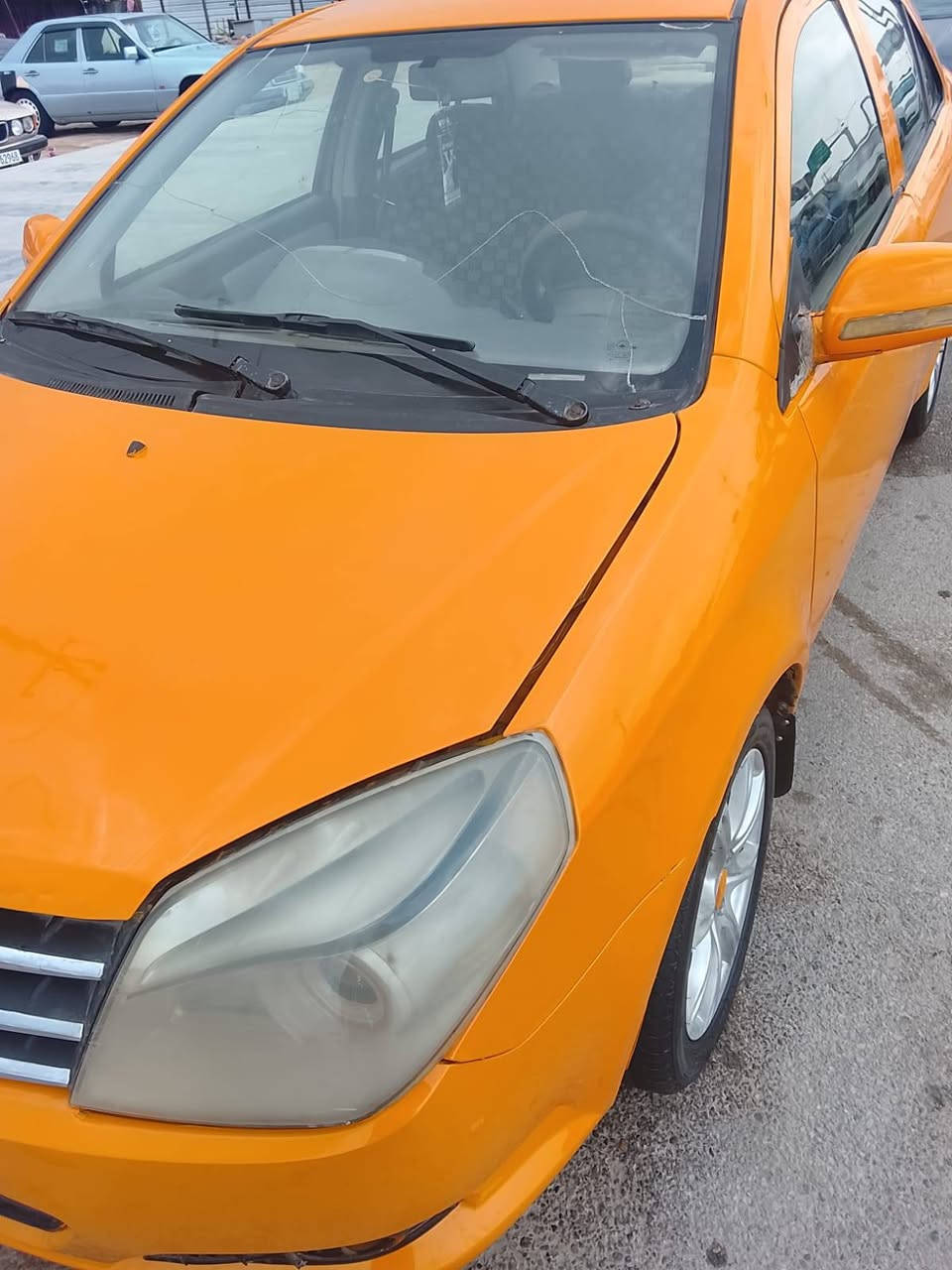 ام كي 2013كير ومكينه 1800 كورلا جيدات جدا كير عادي حداديه كهربائيات كلها جيده طخم تاير ويل كب داخليه و خارجيه كلها جيده سعرها 22 وبيها مجال قليل رقم اللماني صاحب السيارة هذا رقمه ***********
