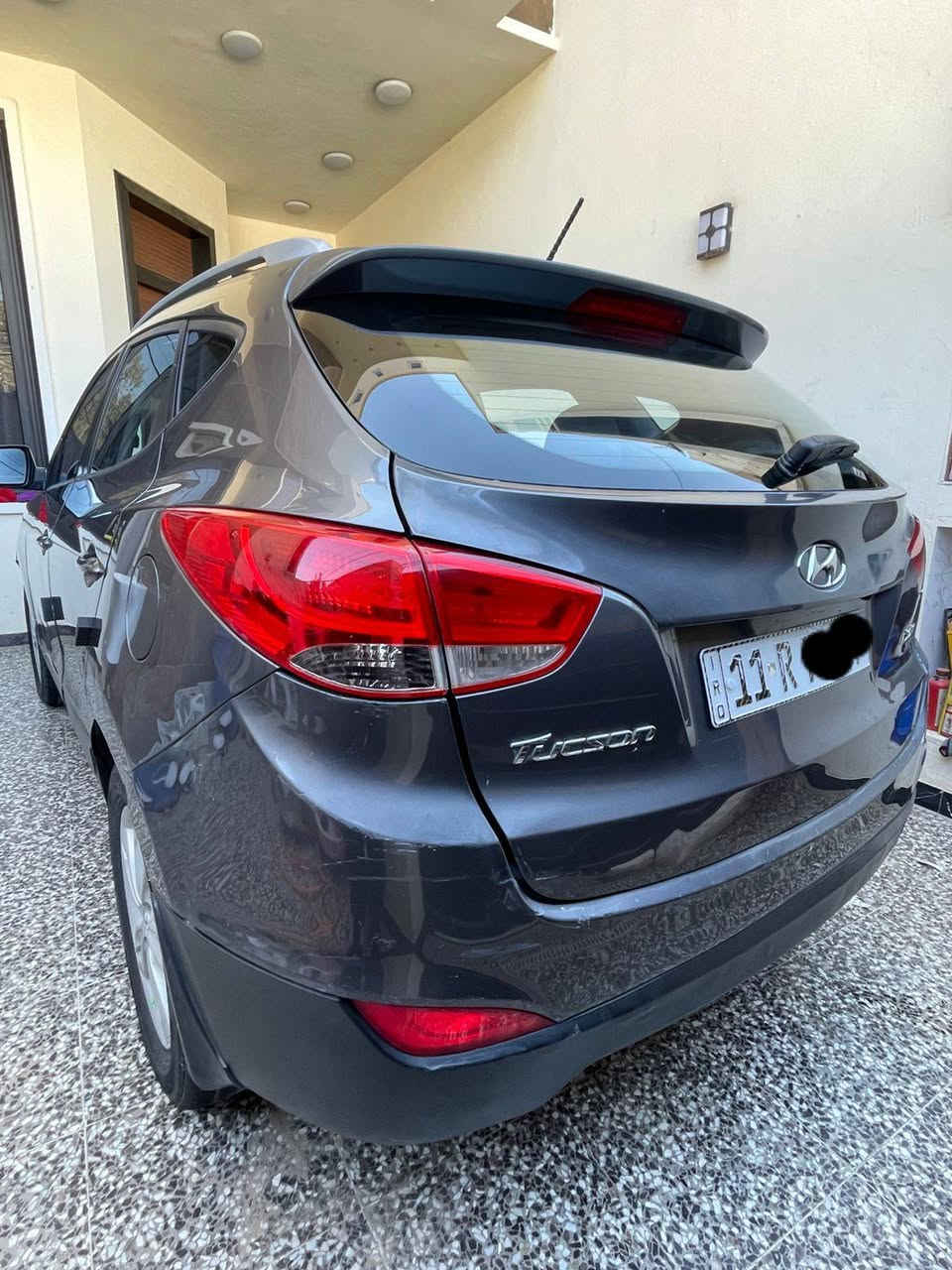 للبيع توسان 2014 وارد خليجي
فول مواصفات عدا البصمه السياره جديده وجاهزه محرك 2000 دوش تبريد ثلج 

محرك كير حداده خير من الله رقم بغداد الجديد بأسمي تحويل مباشر السياره بيها 3 قطع صبغ بدون دواخل 

السعر 138 وبيها مجال

 للأستفسار ***********

العنوان بغداد
