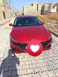 هونداي الإنتر موديل 23 هايبرد حادثها جاملغ. وبنيد وباب الصدر مصبوغ بيه...