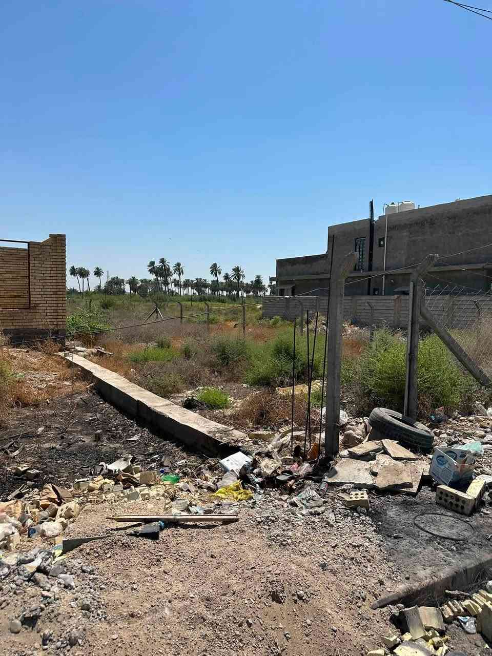 السلام عليكم
قطعة للبيع المساحة 300 متر الواجهة 10 والنزال 30 الموقع مقابل جزيرة بغداد السياحية شارع 12 متر مبلط ب الكامل 
للأستفسار هـ:***********
