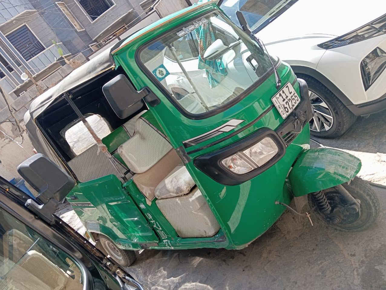 تكتك 2021 رقم بغداد الجديد باسمي كلش نضيفه مكينه مبدل بوشه وبستم كامله بدون نقص مكاني محموديه ***********
