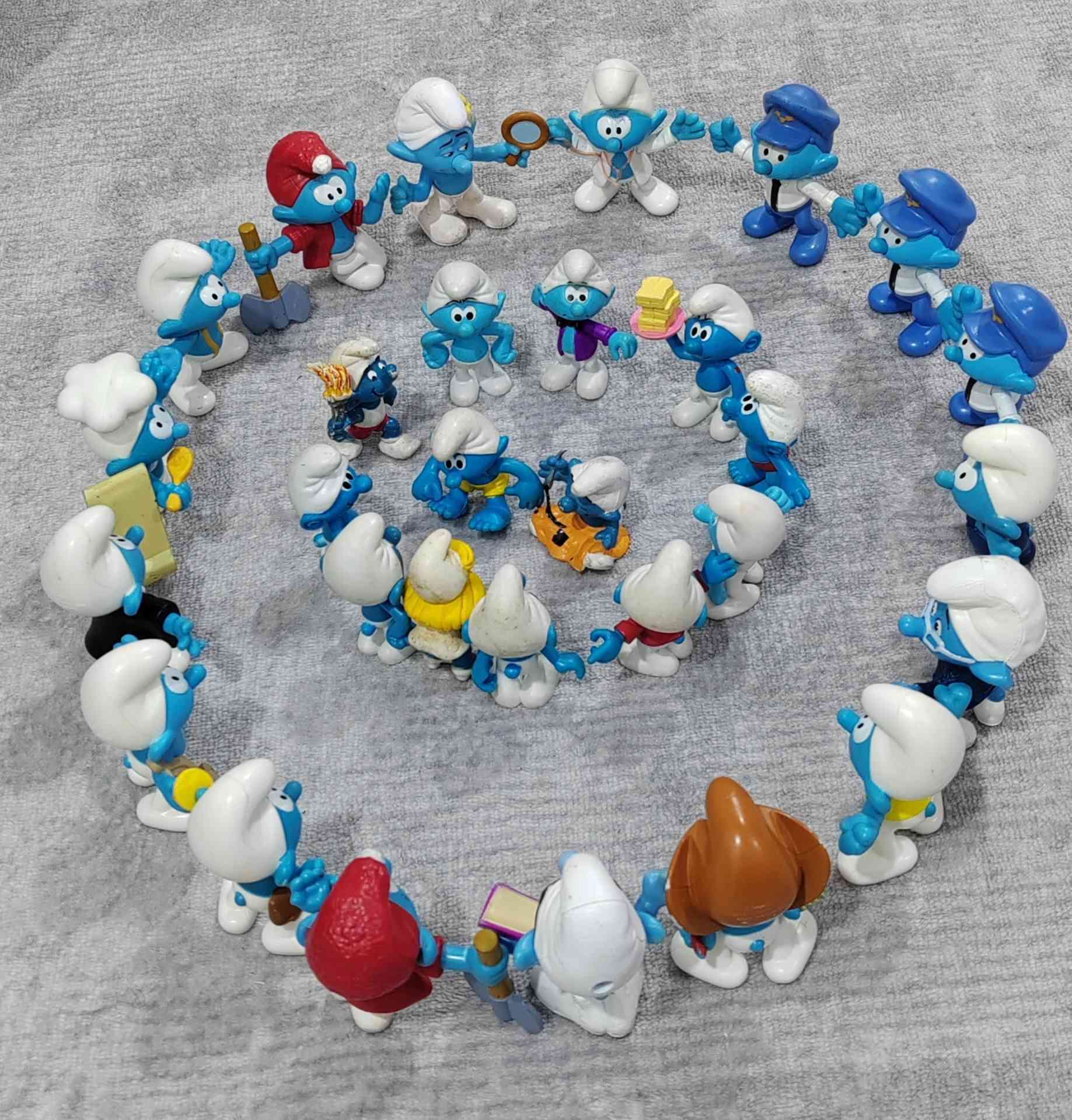 العدد ٣٠ قطعة بيهم ربل وبيهم بلاستك 
سعر المجموعة ب٢٥


**إذا كنت صاحب هذا الإعلان وتريد حذفه لأي سبب، رجاءا أرسل رسالة إلى الدعم الفني**