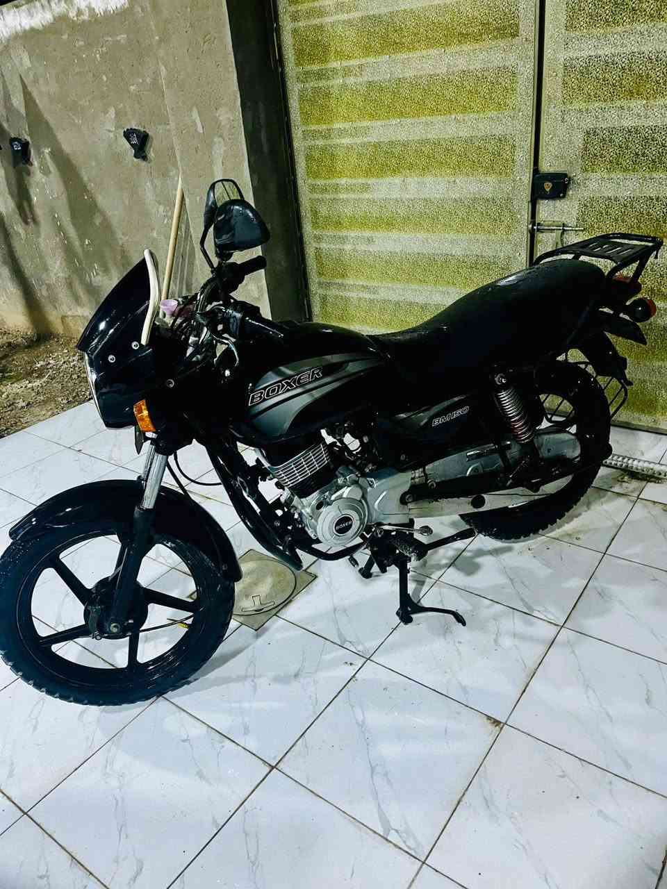 بوكسر صيني للبيع مديل 21 دراجه نضيفه  ستعمال شخصي للبيع شراي بي خير ويدلل رقمي ***********

